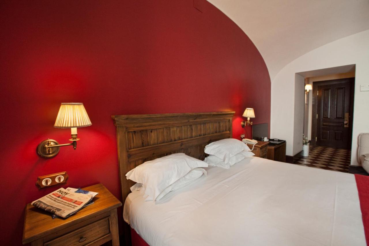 Hotel Rural Olivenza Palacio Room photo