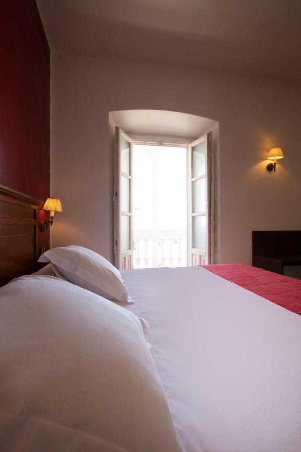 Hotel Rural Olivenza Palacio Exterior photo