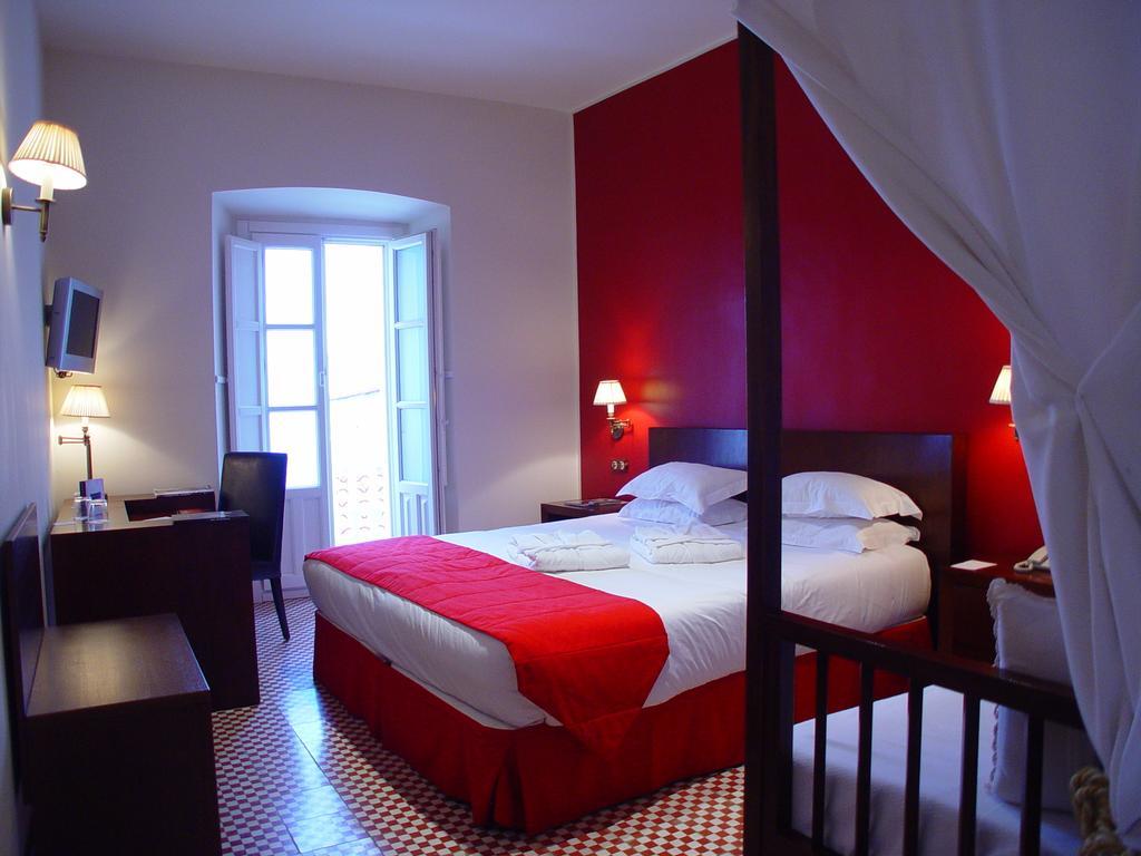 Hotel Rural Olivenza Palacio Room photo