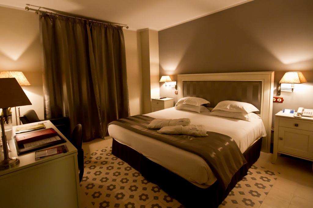 Hotel Rural Olivenza Palacio Room photo